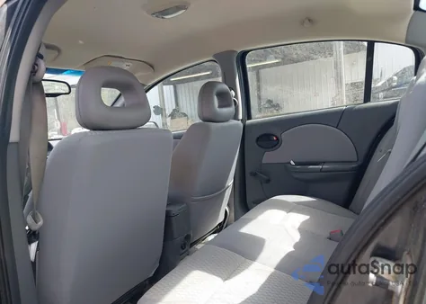 2007 Saturn Ion 2 из США, поврежденный, VIN 1G8AJ55F17Z103861